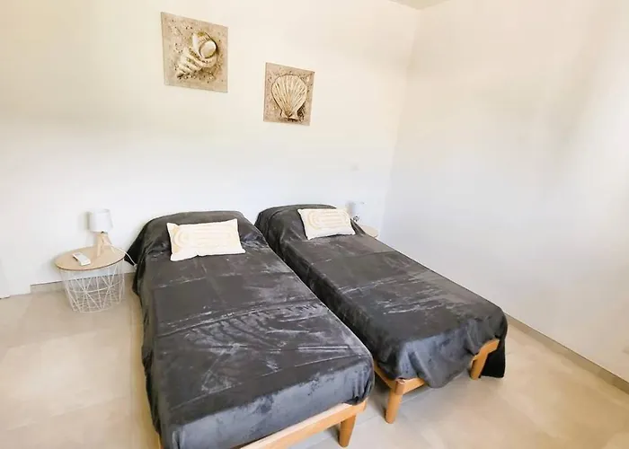 Bruna, 8 Pers, Piscine, 15 Minutes En Voiture *